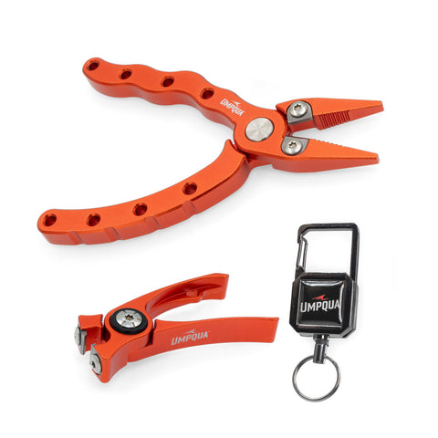 Umpqua River Run Combo Retractor/Nipper/Plier